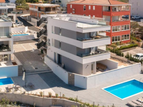 Family friendly apartments with a swimming pool Okrug Gornji, Ciovo - 19704, Trogir